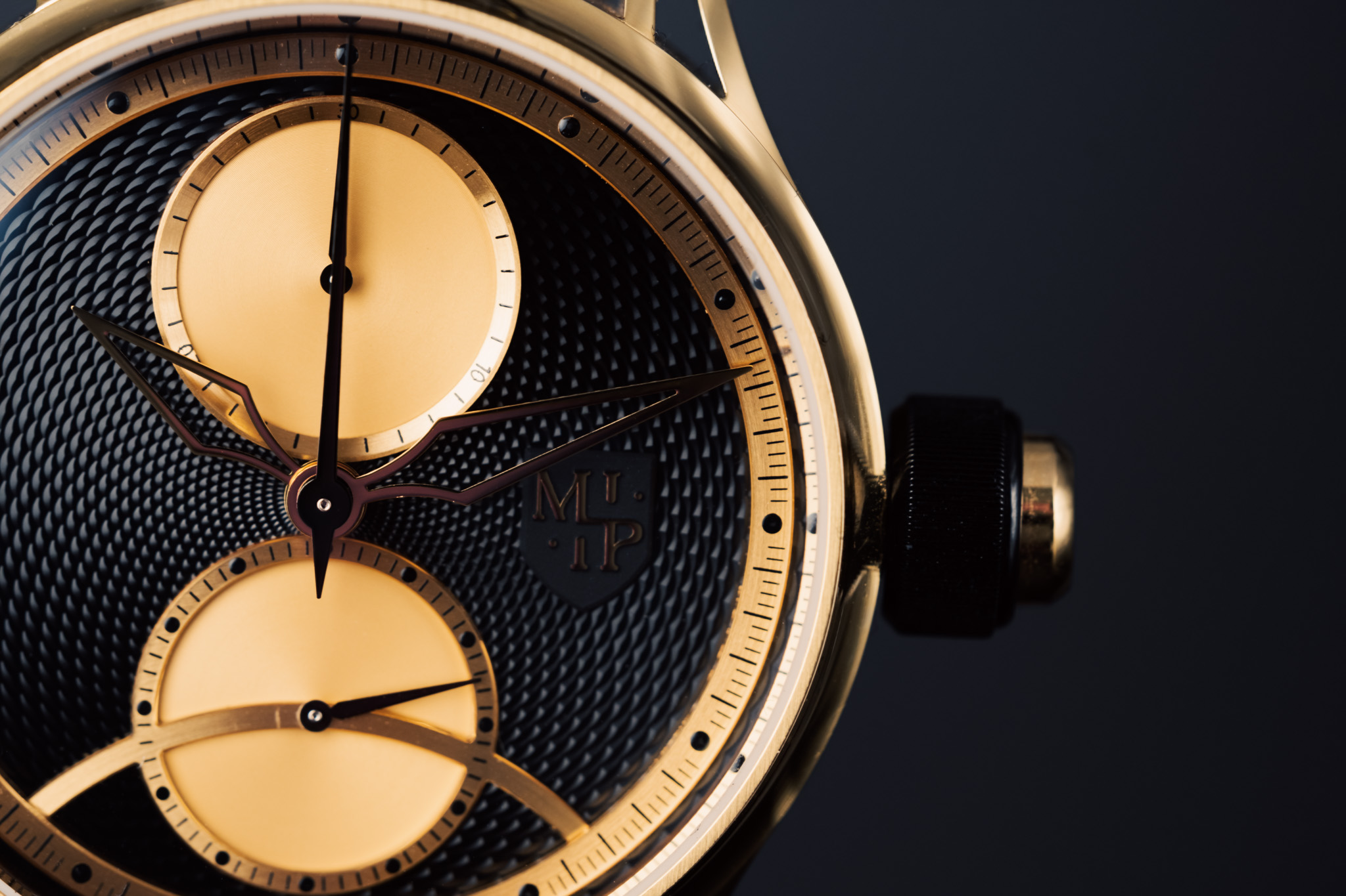 Montre Acier Noir Vue Face