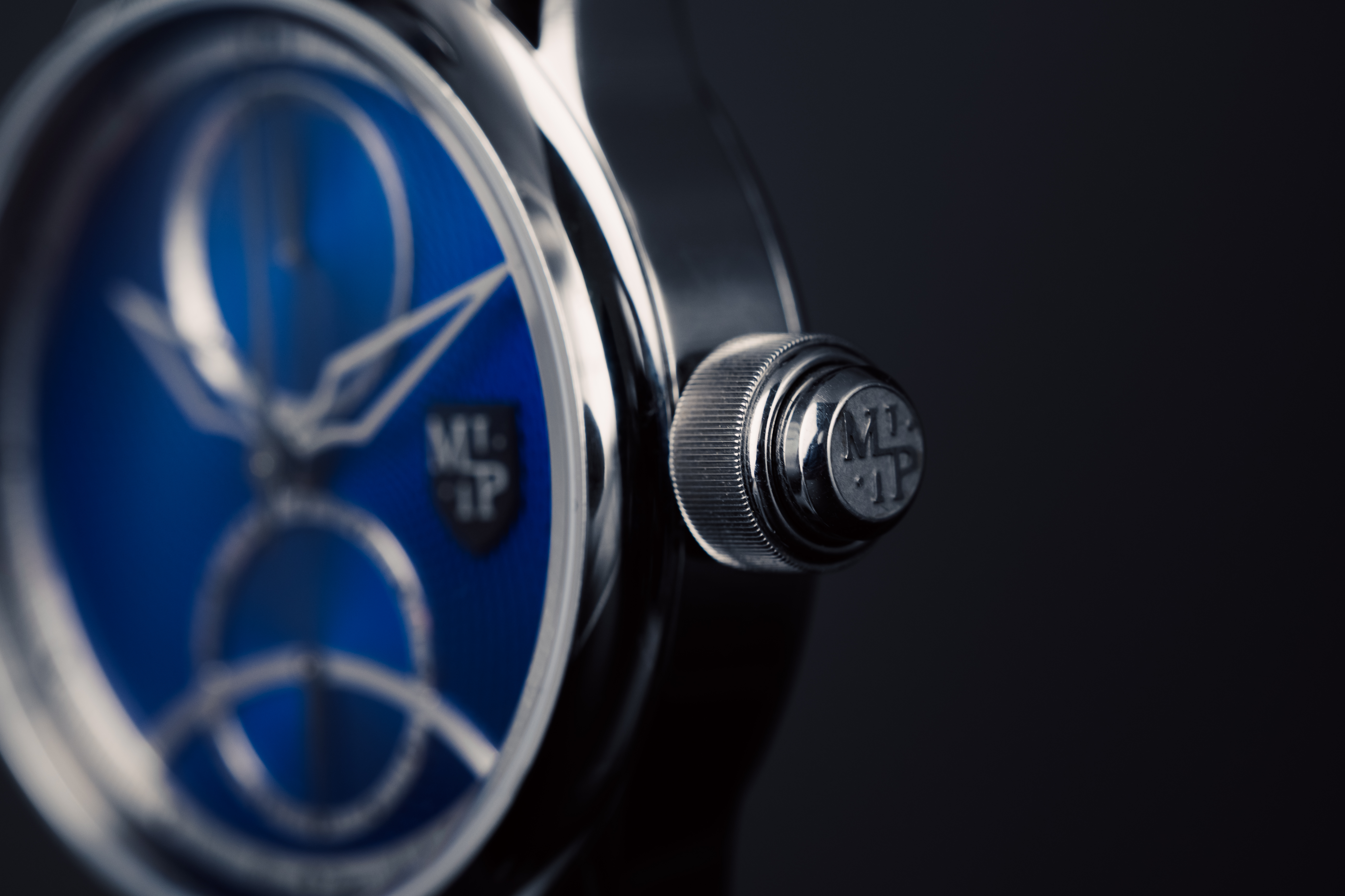 montre_or_jaune_vue_face