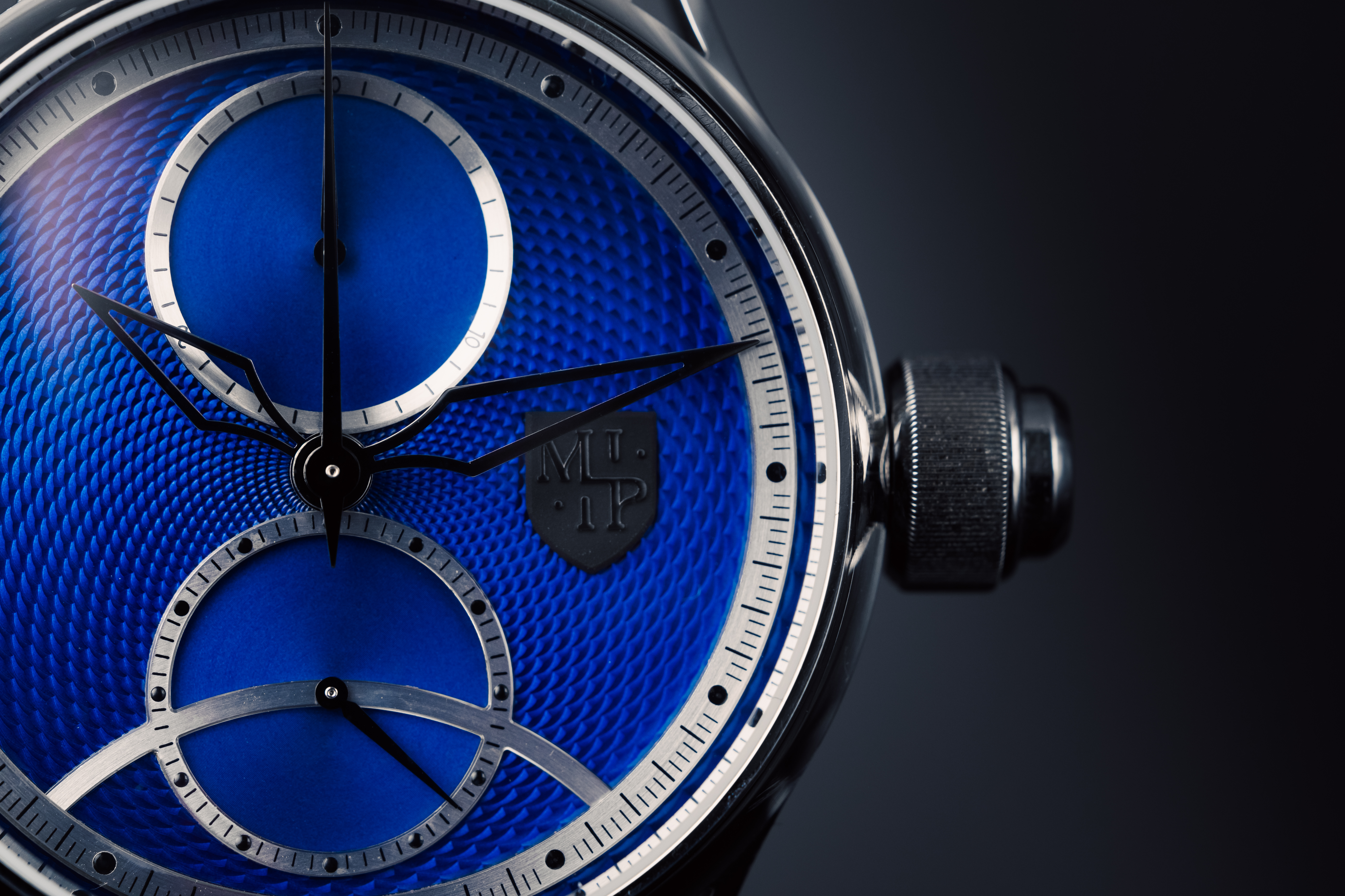 montre_or_jaune_vue_face